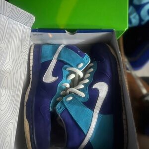 Nike Kids Sneakers in Blue and Turquoise